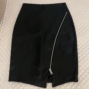 Express faux leather skirt with zipper slit